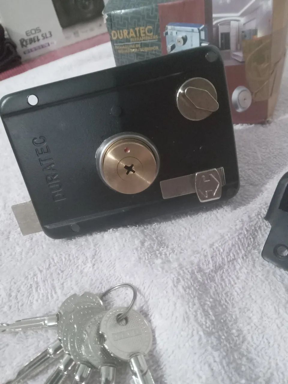 Surface-Mount Lock - Duratec65745825692289121