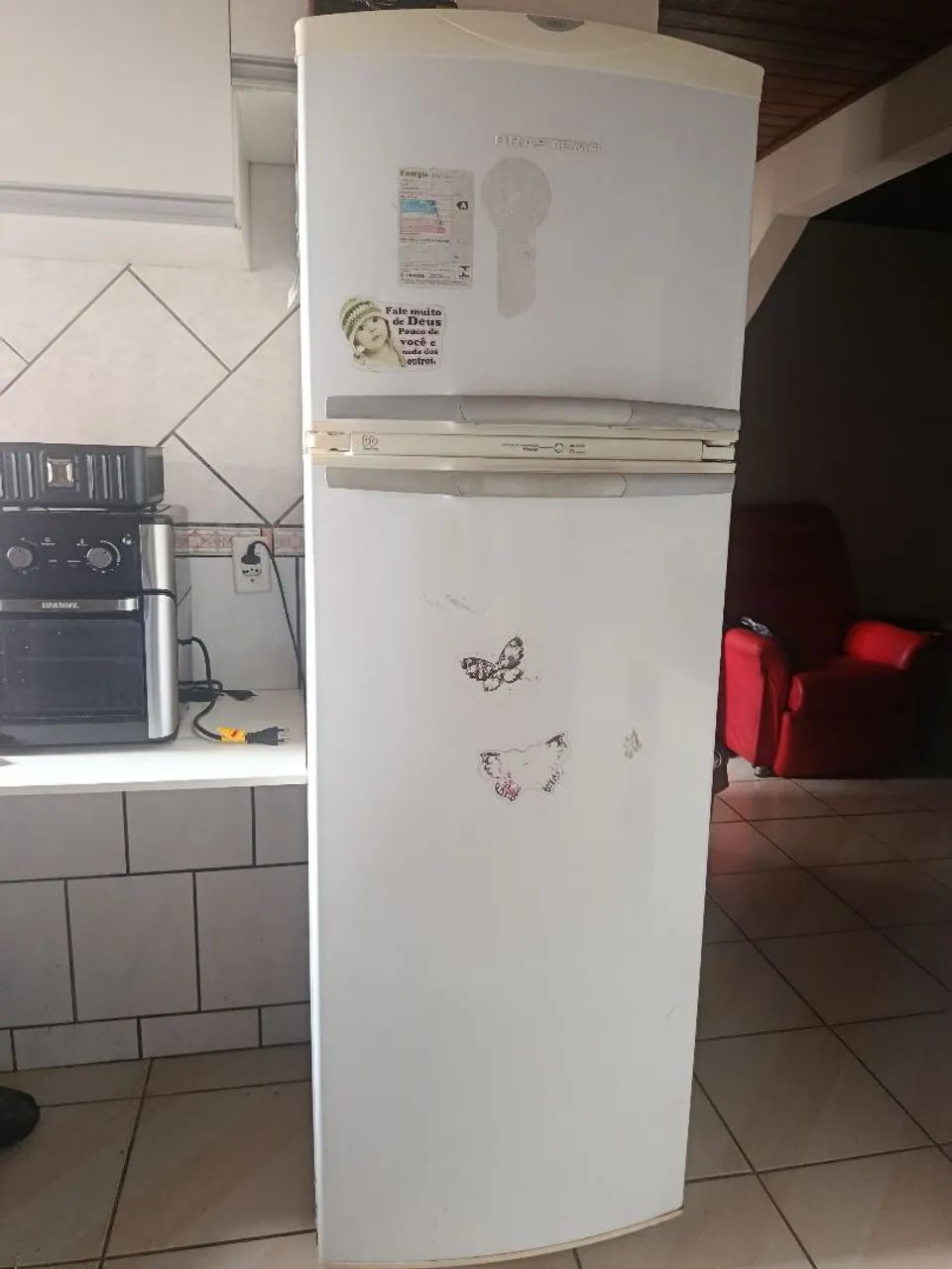 Vendo geladeira 