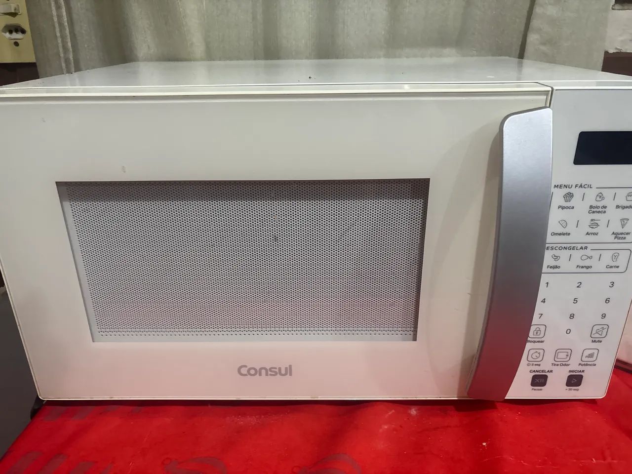 Vendo microondas com defeito 