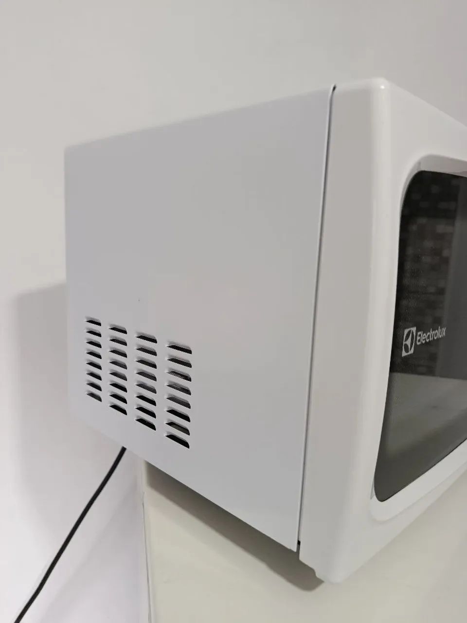 Microondas Electrolux 20L - ENTREGO  - Foto 4