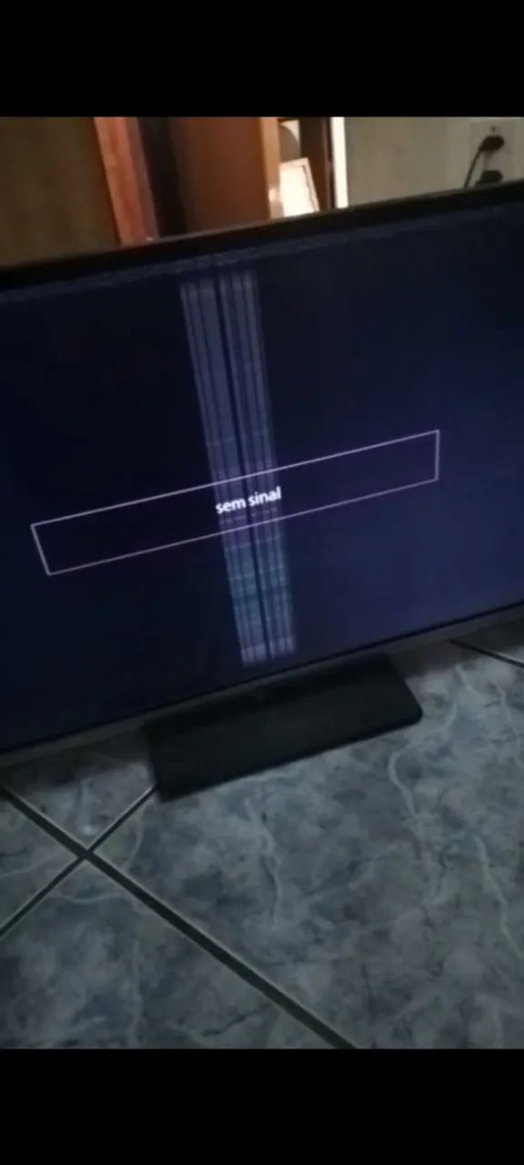 TV para retirada de peças  - Foto 3