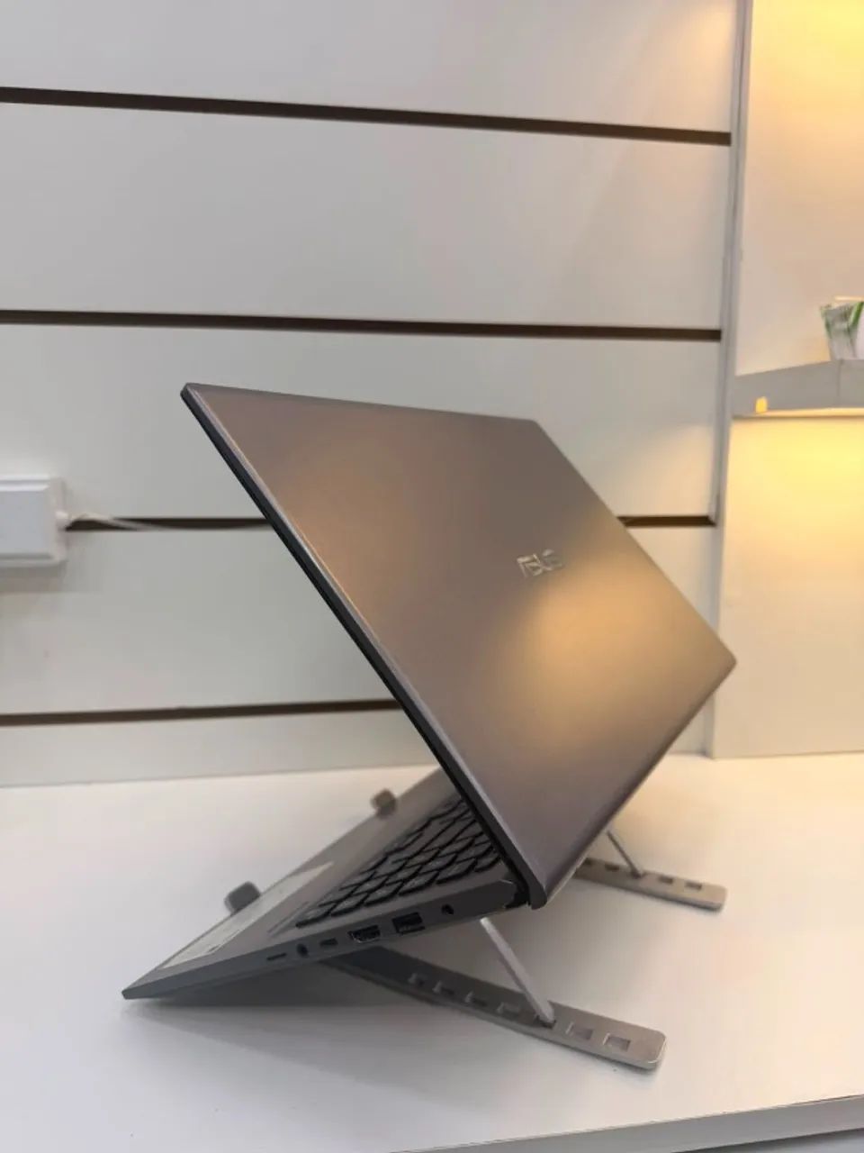 Notebook -ASUS I5 10° Geração - 8 RAM - 1 TB SSD      - Foto 4