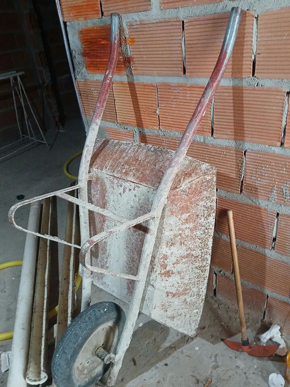 Carrinho  de pedreiro  - Foto 3