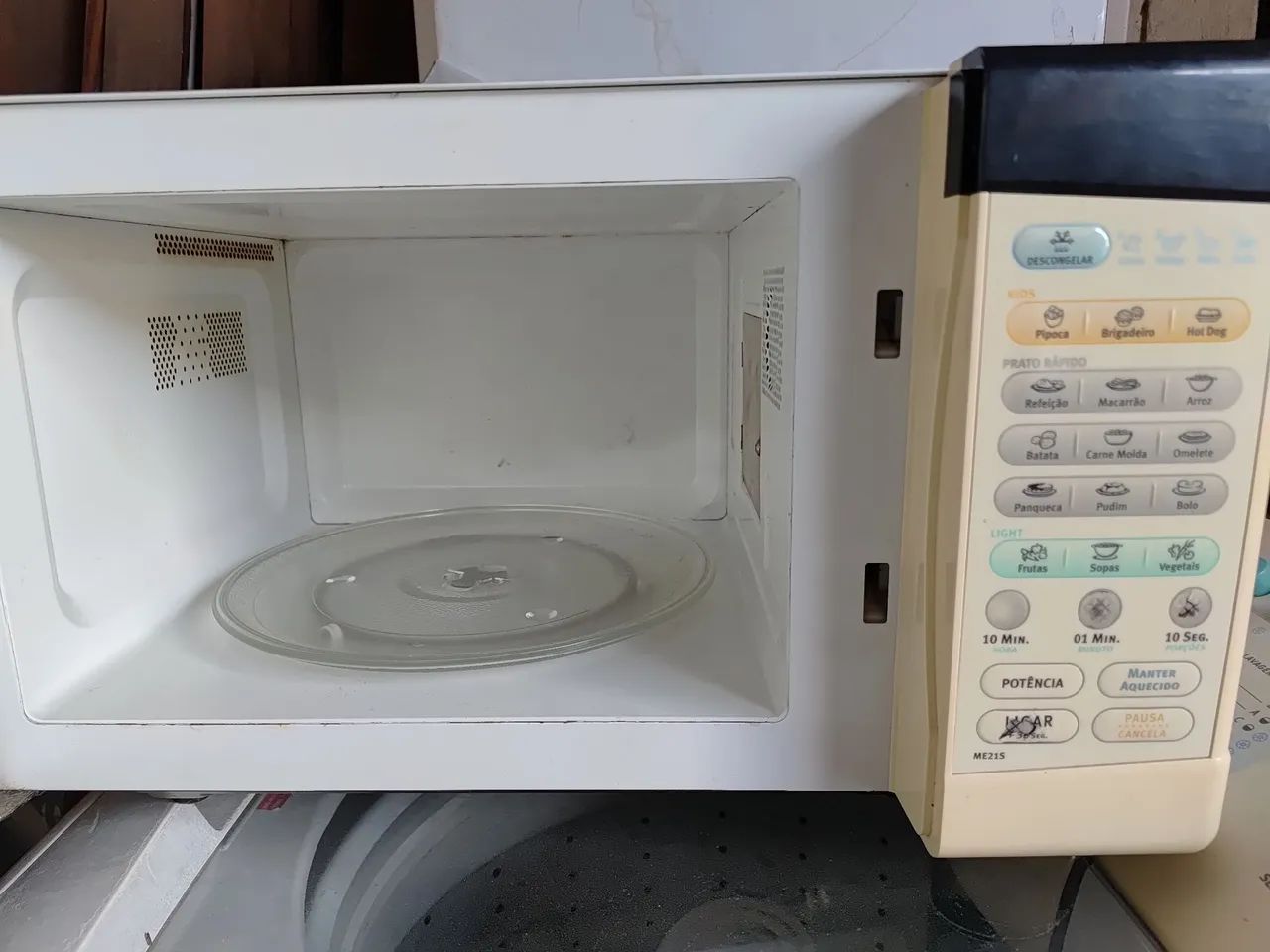 Micro-ondas Electrolux 110v - Foto 2