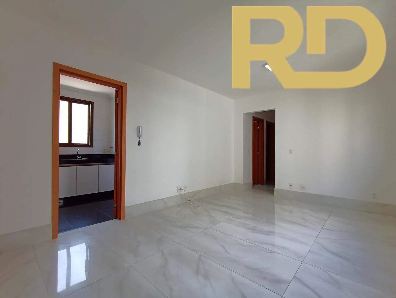 Apartamento de 03 quartos com 02 vagas de garagem - Foto 3