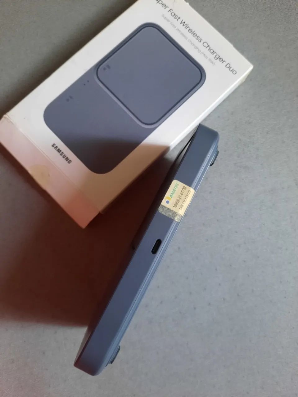 Carregador Samsung wireless duo nunca usado! - Foto 4