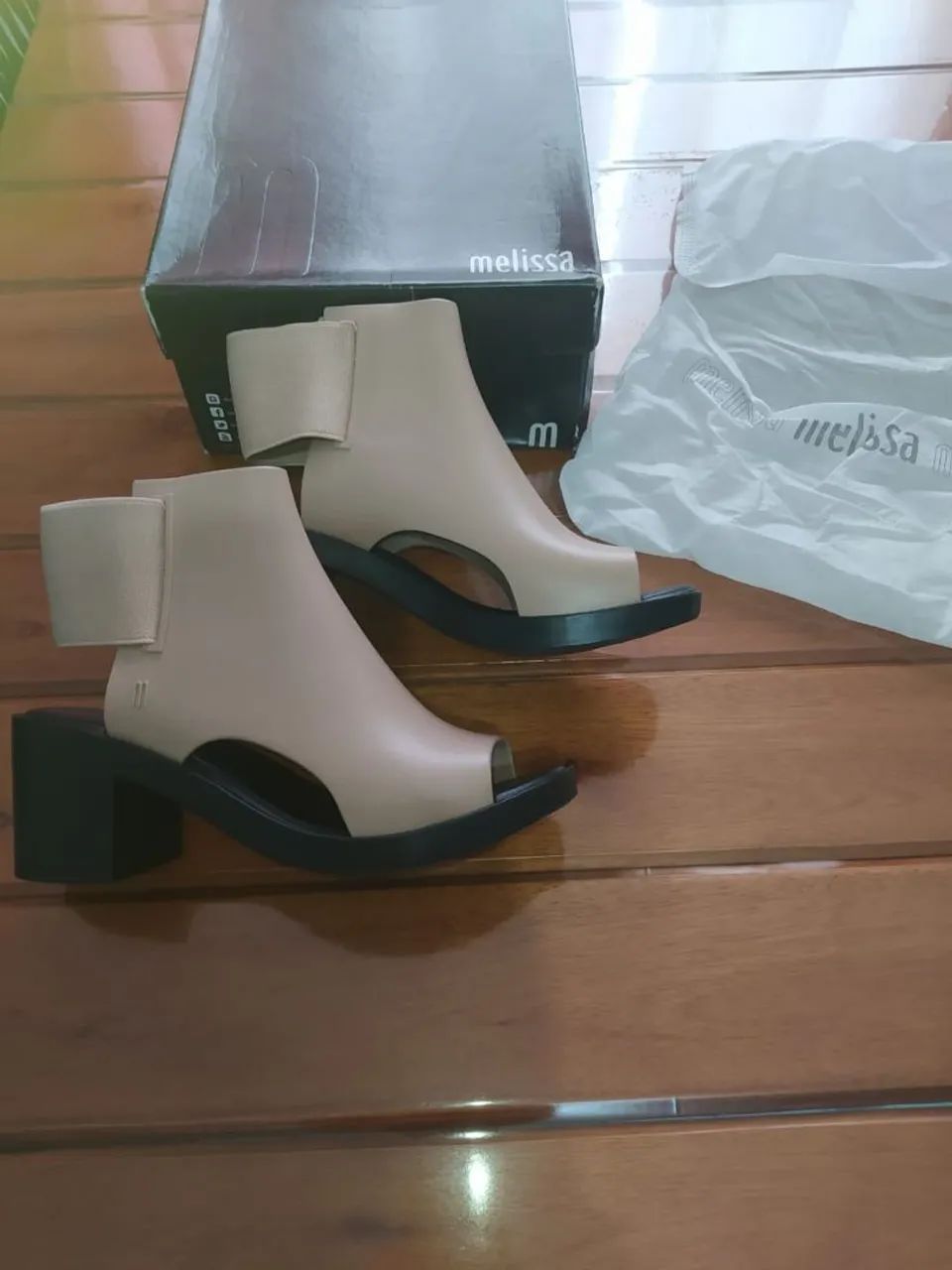 Bota Melissa - Ankle Boot - Foto 2
