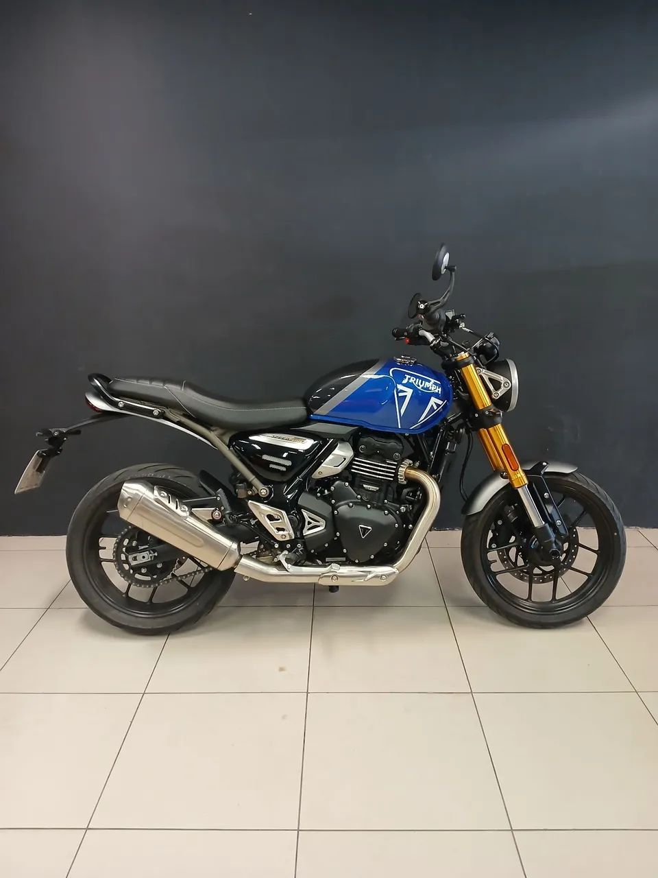 TRIUMPH SPEED 400 - Foto 3