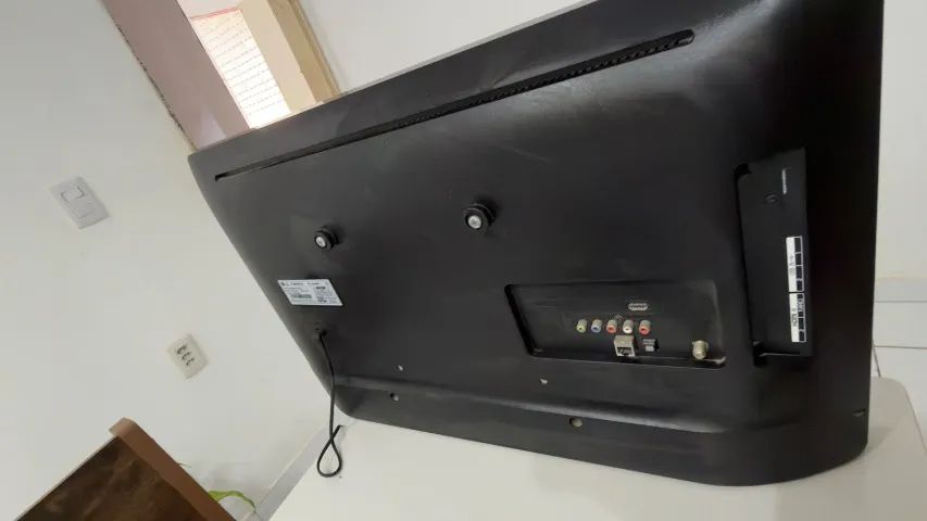 Tv LG 32 polegadas smart tv antiga - Foto 3