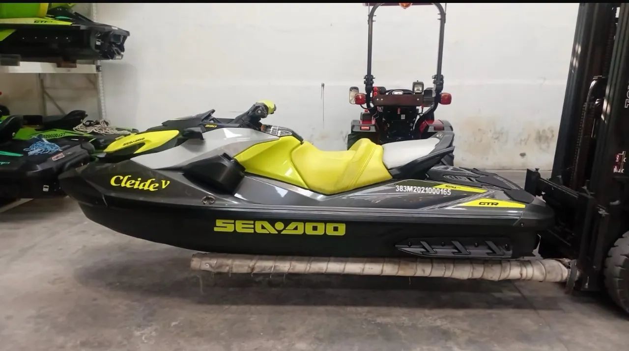 Seadoo 230 