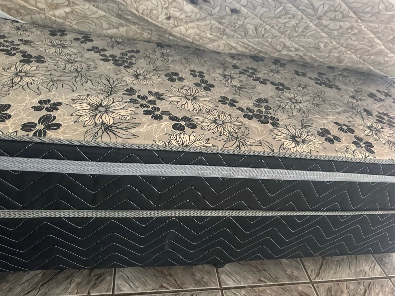 Cama de solteiro  - Foto 2