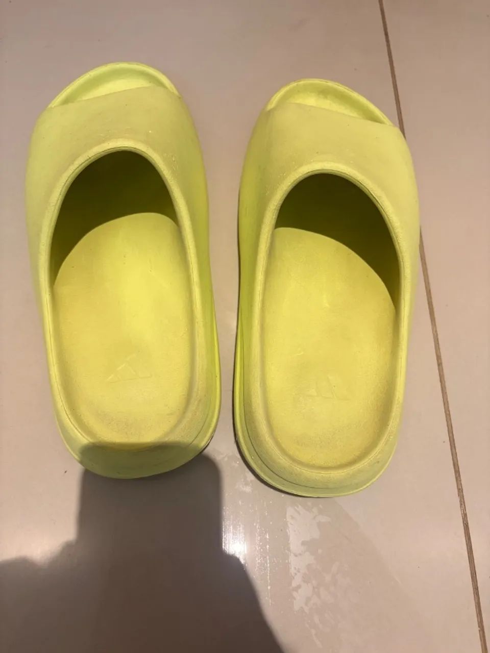 Yeezy slide 44 green glow  - Foto 4