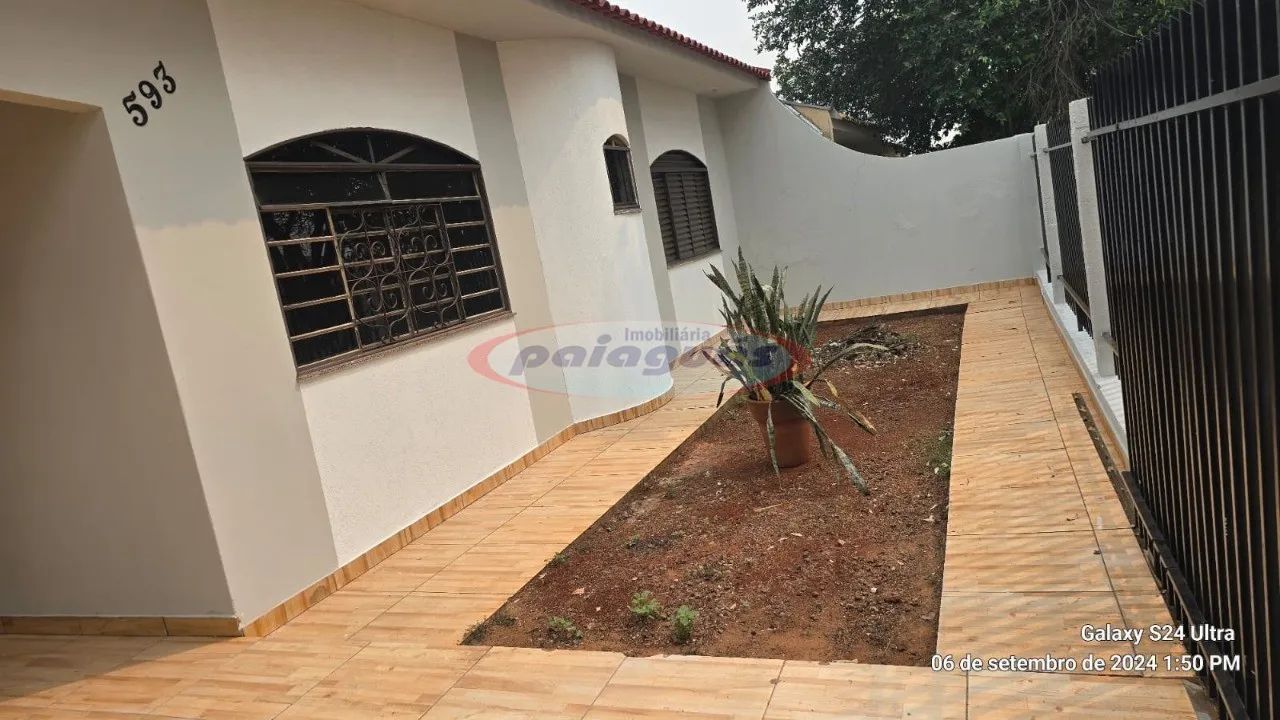 Imperdível Casa à Venda no Parque das Laranjeiras! - Foto 3