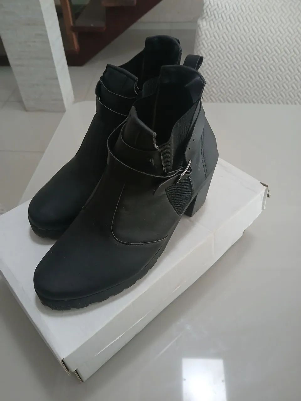 Bota feminina  - Foto 3
