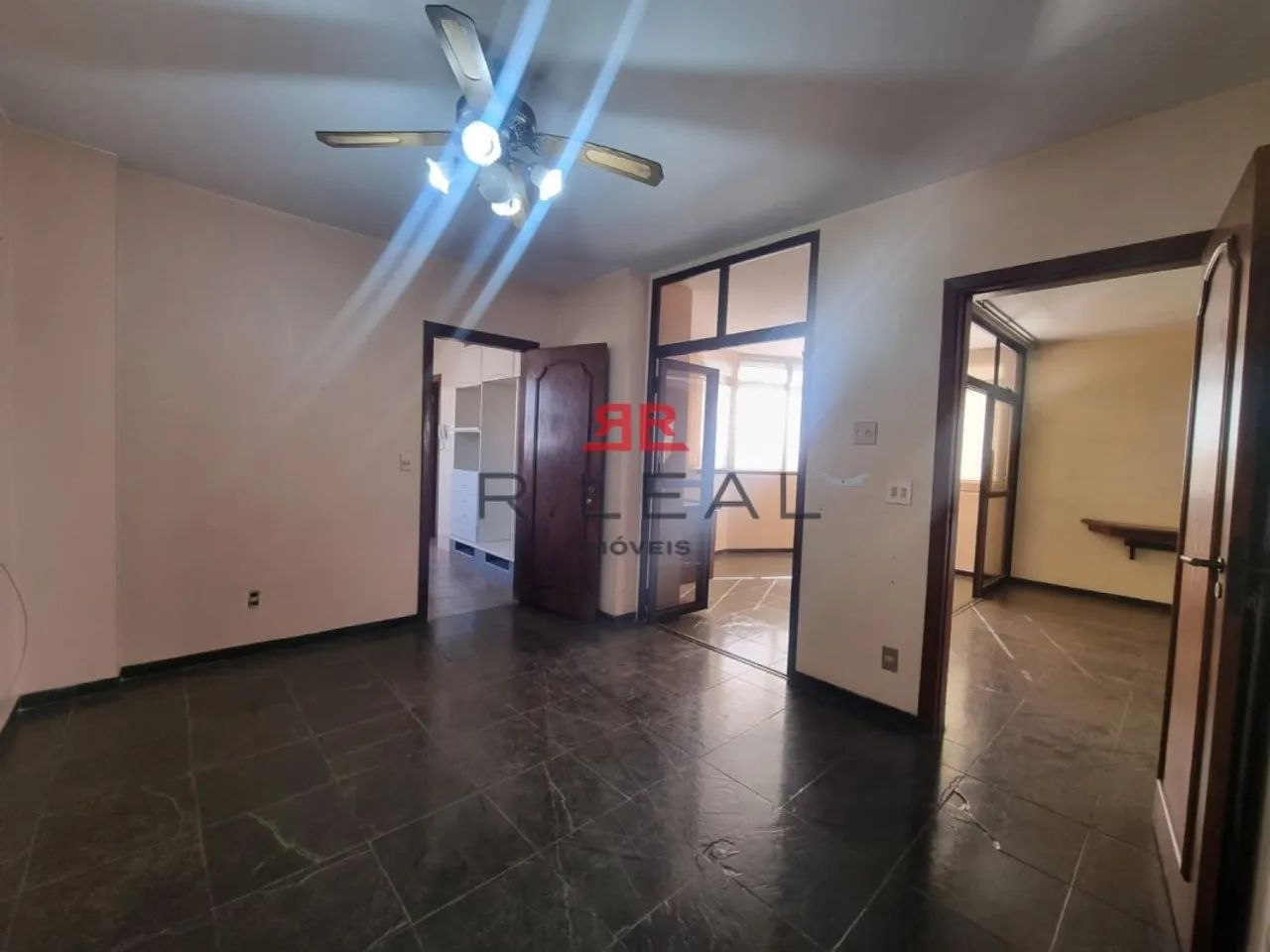 Apartamento no Residencial Versailles - Foto 5