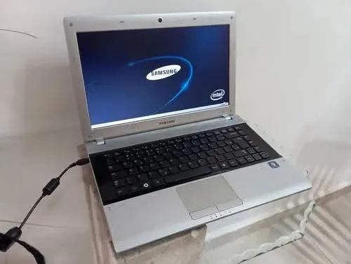 NOTEBOOK SAMSUNG i5 6GB MEMÓRIA HD 500GB - Foto 2