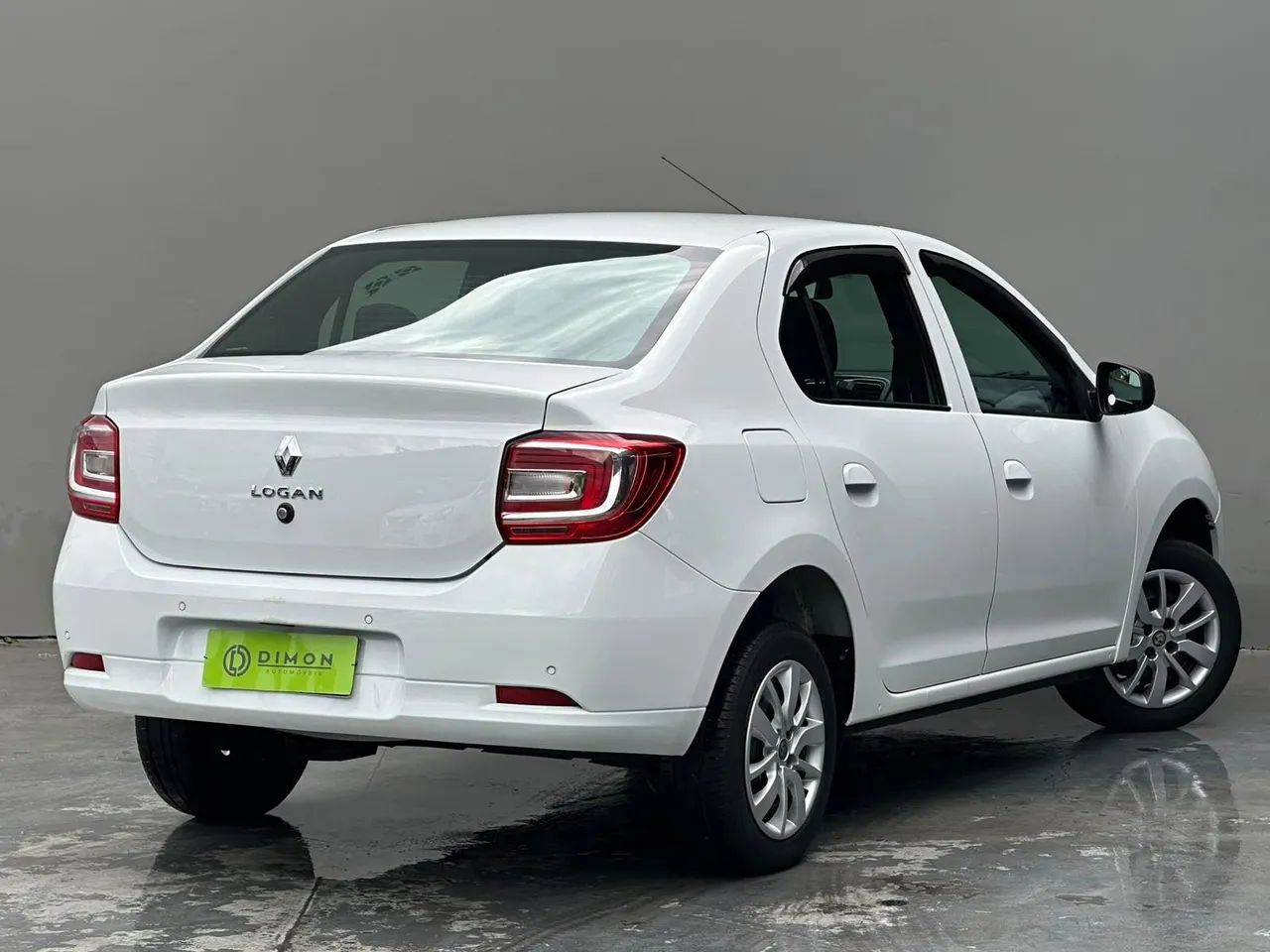 Renault Logan Zen Flex 1.0 12V 4P Mec. 2023 - Foto 3
