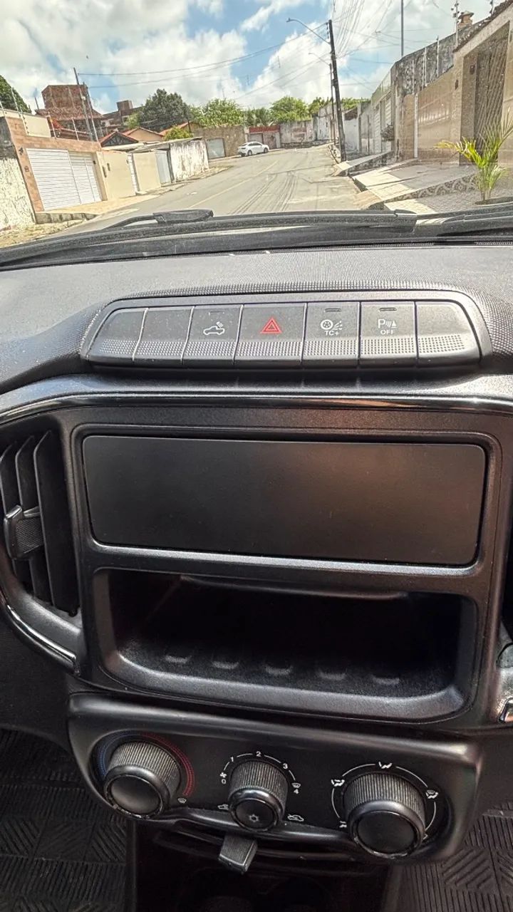 Fiat Strada Freedom 1.3 Flex 8V CS Plus 2024 - Foto 5