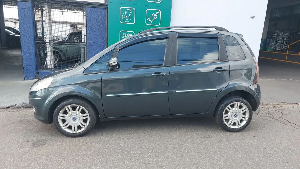 Fiat Idea Essence Dualogic 1.6 Flex 16V 5P 2012 - Foto 3