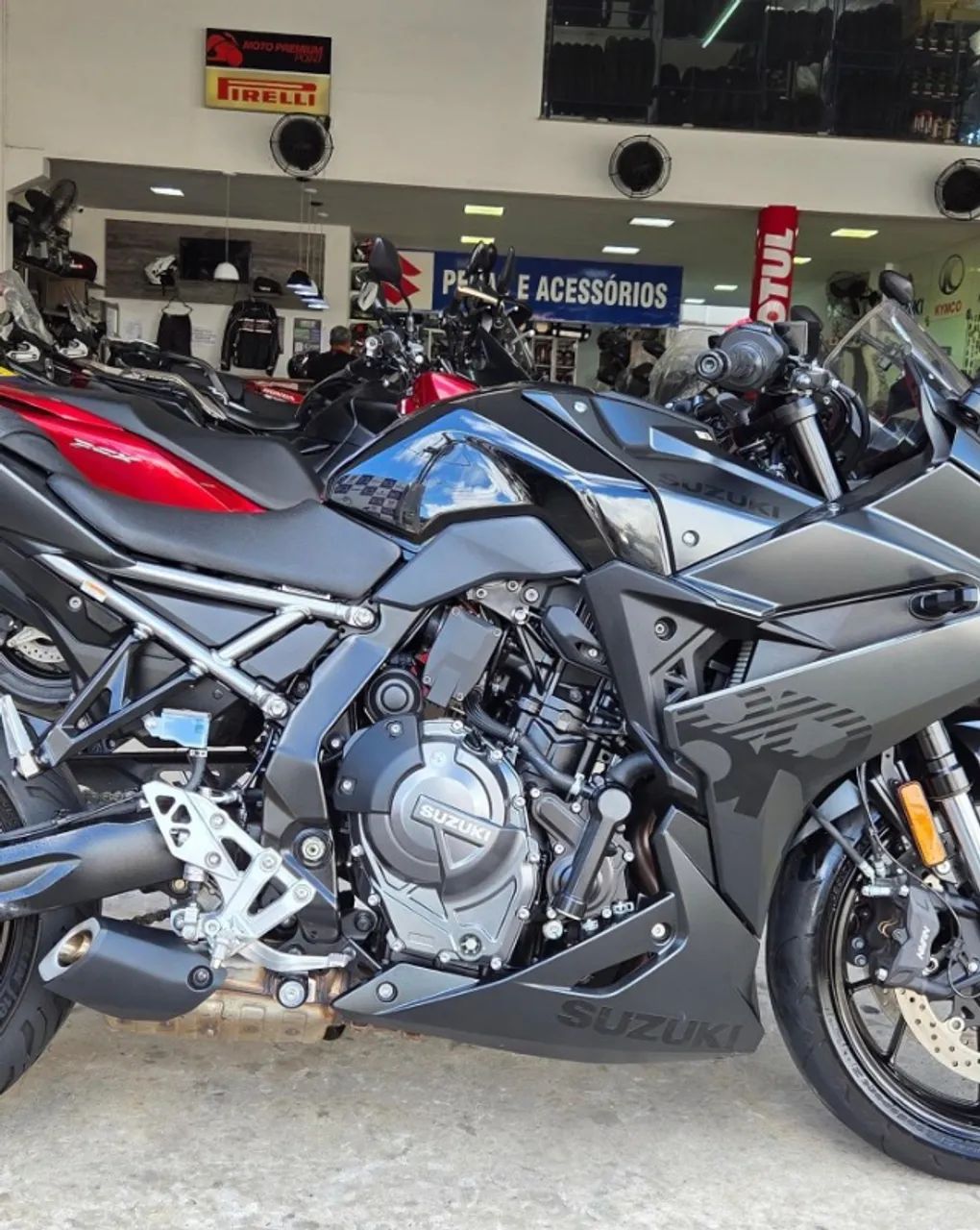 SUZUKI GSX 8R - Foto 4