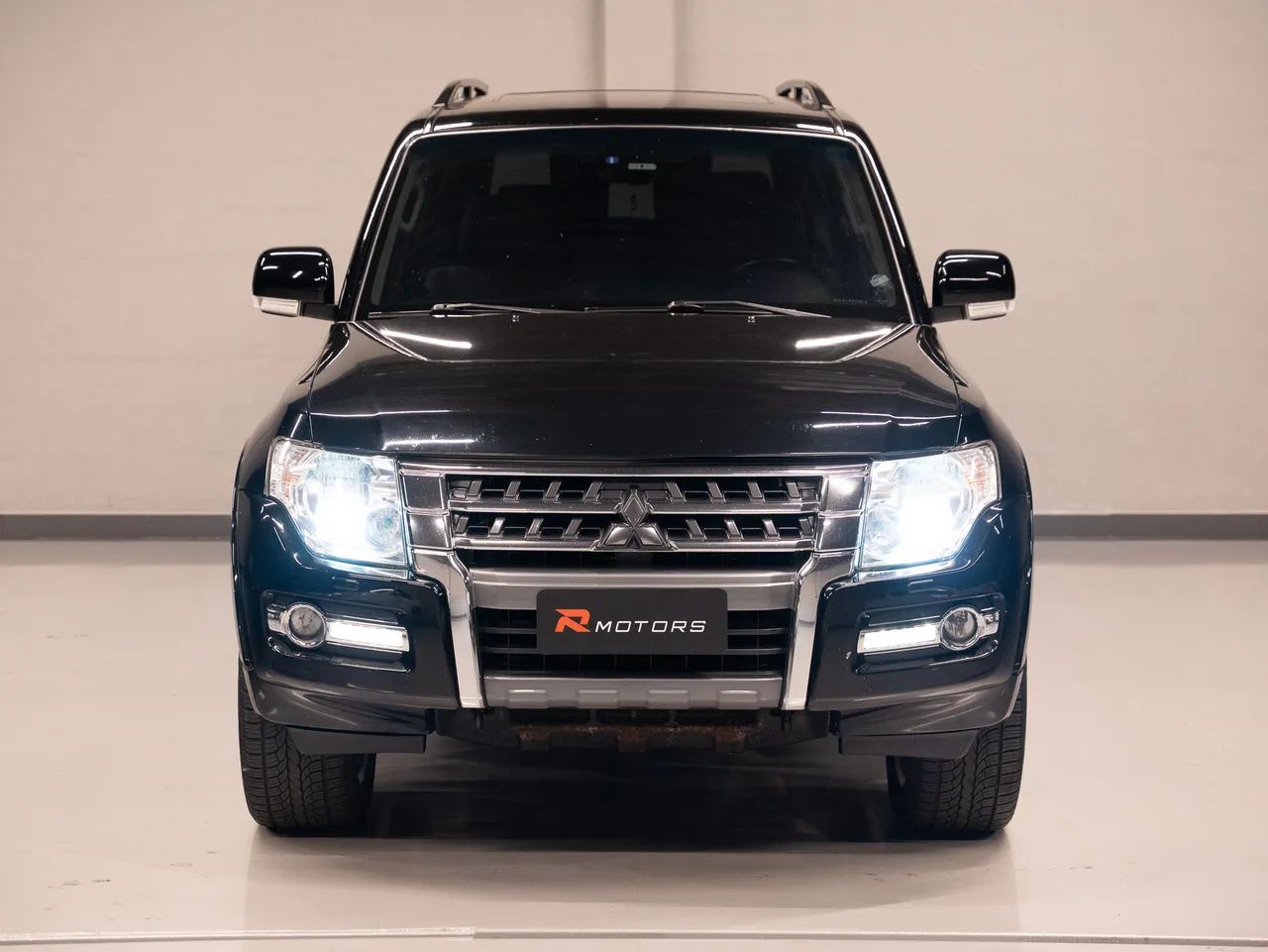 Mitsubishi Pajero 2019