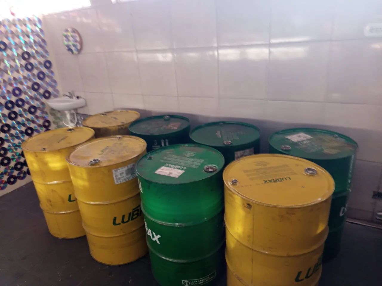 Tonel de ferro  - Foto 2