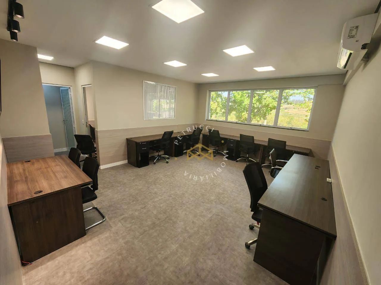 SALA MOBILIADA PARA LOCAÇÃO NO ALPHAVIILE EMPRESARIAL. - Foto 3