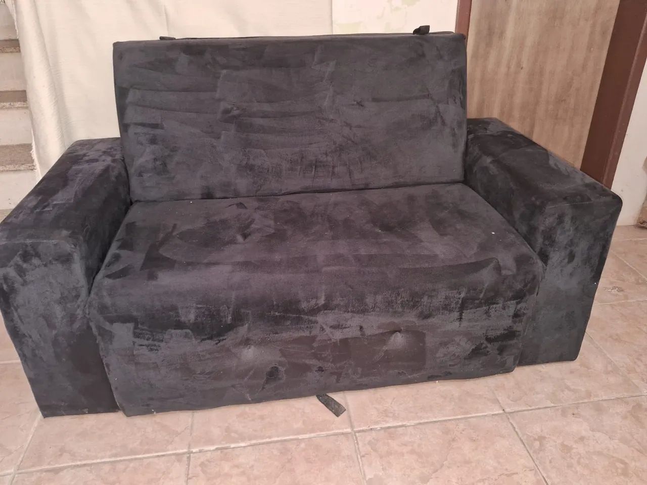 Sofa cama preto 2 lugares de suede