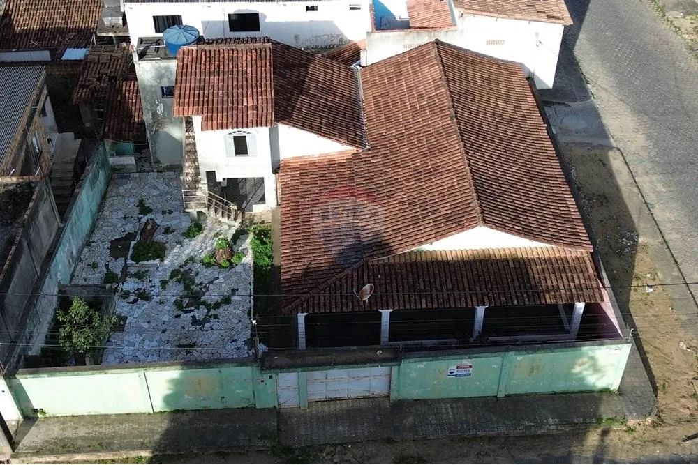 CASA A VENDA NO CENTRO DA CIDADE DE ITAMARAJU - Foto 3