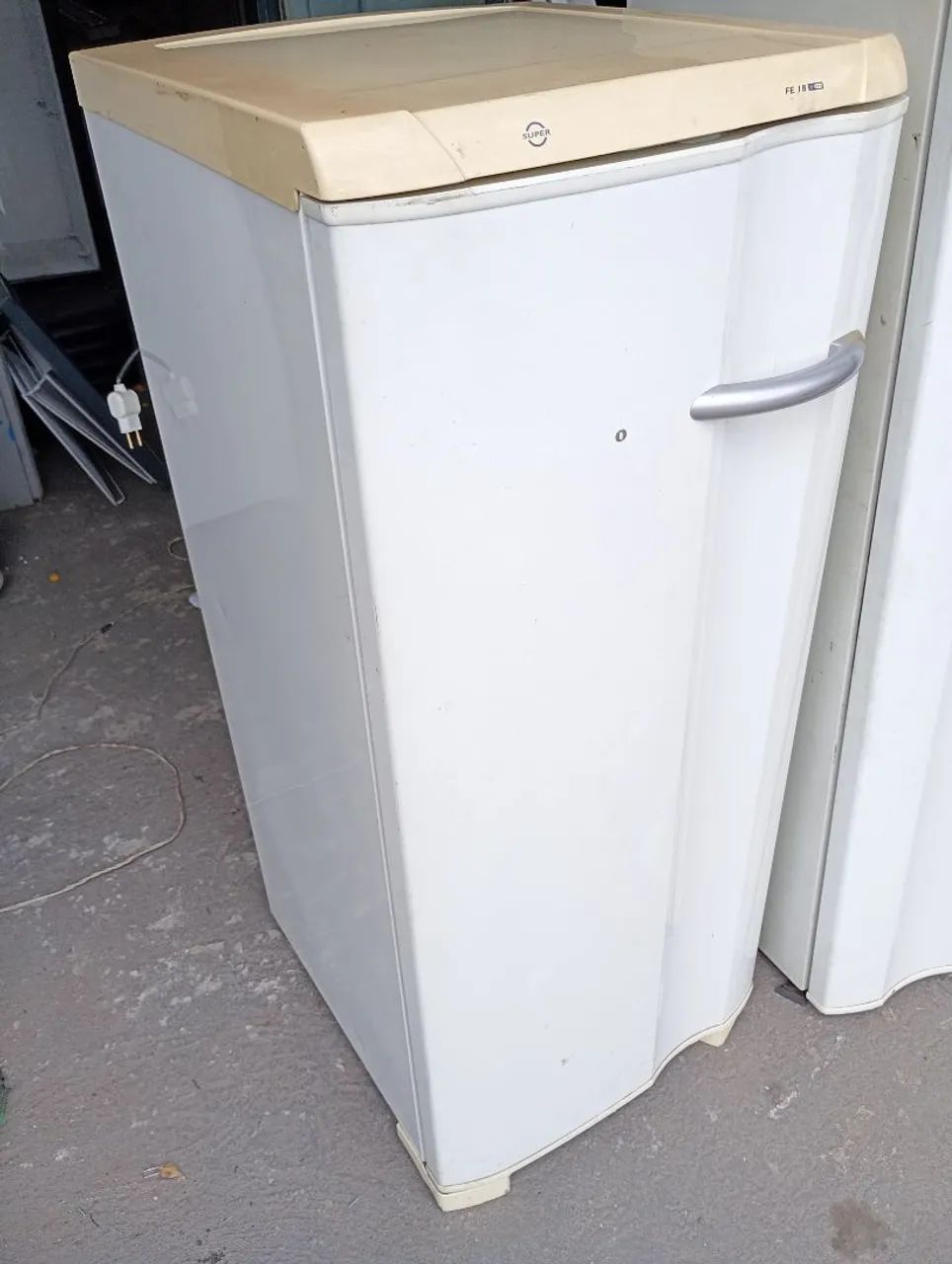 Freezer Congelador Electrolux  - Foto 3