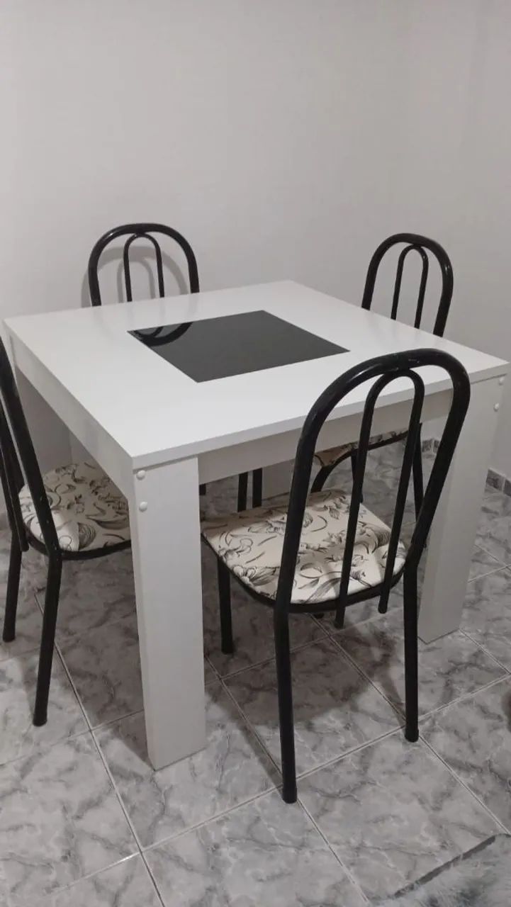 Mesa de jantar na caixa  - Foto 3