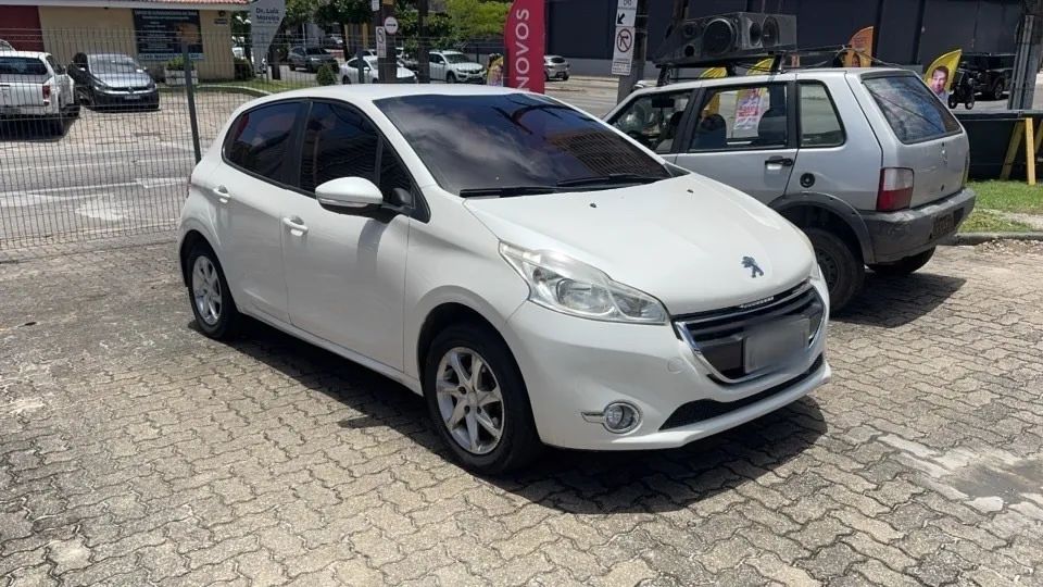 Peugeot 208 ACTIVE 1.5 8V FLEX 2015