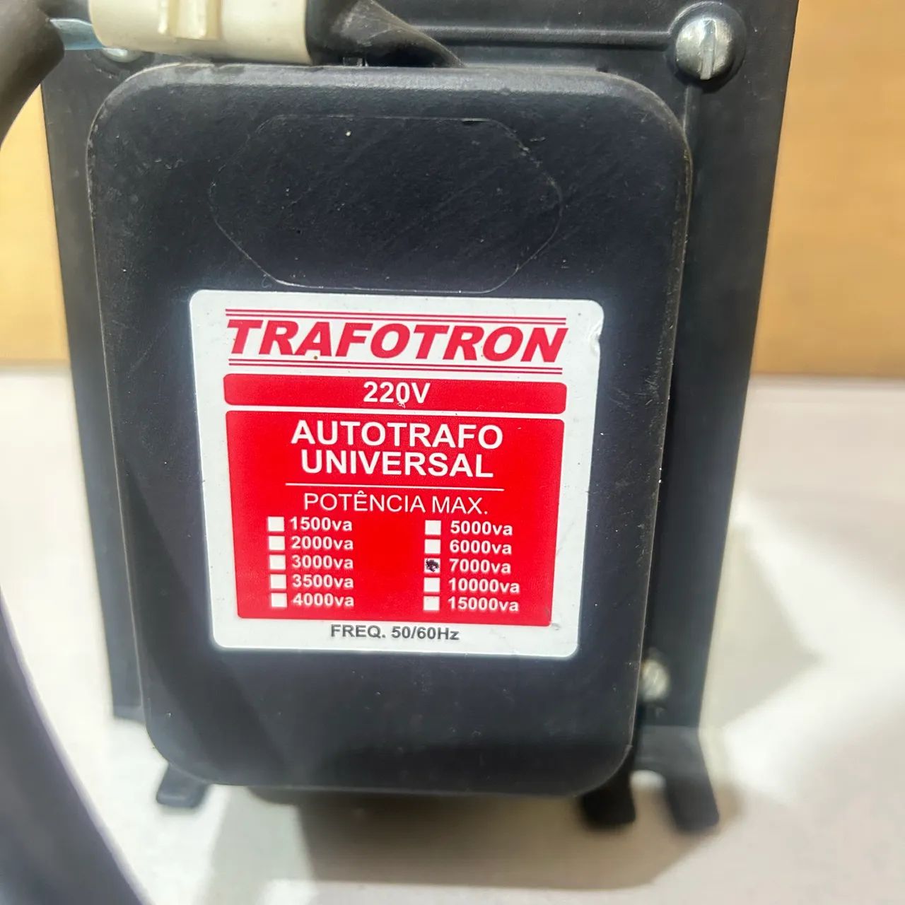 Transformador (autotrafo) 127V>220V - Foto 3