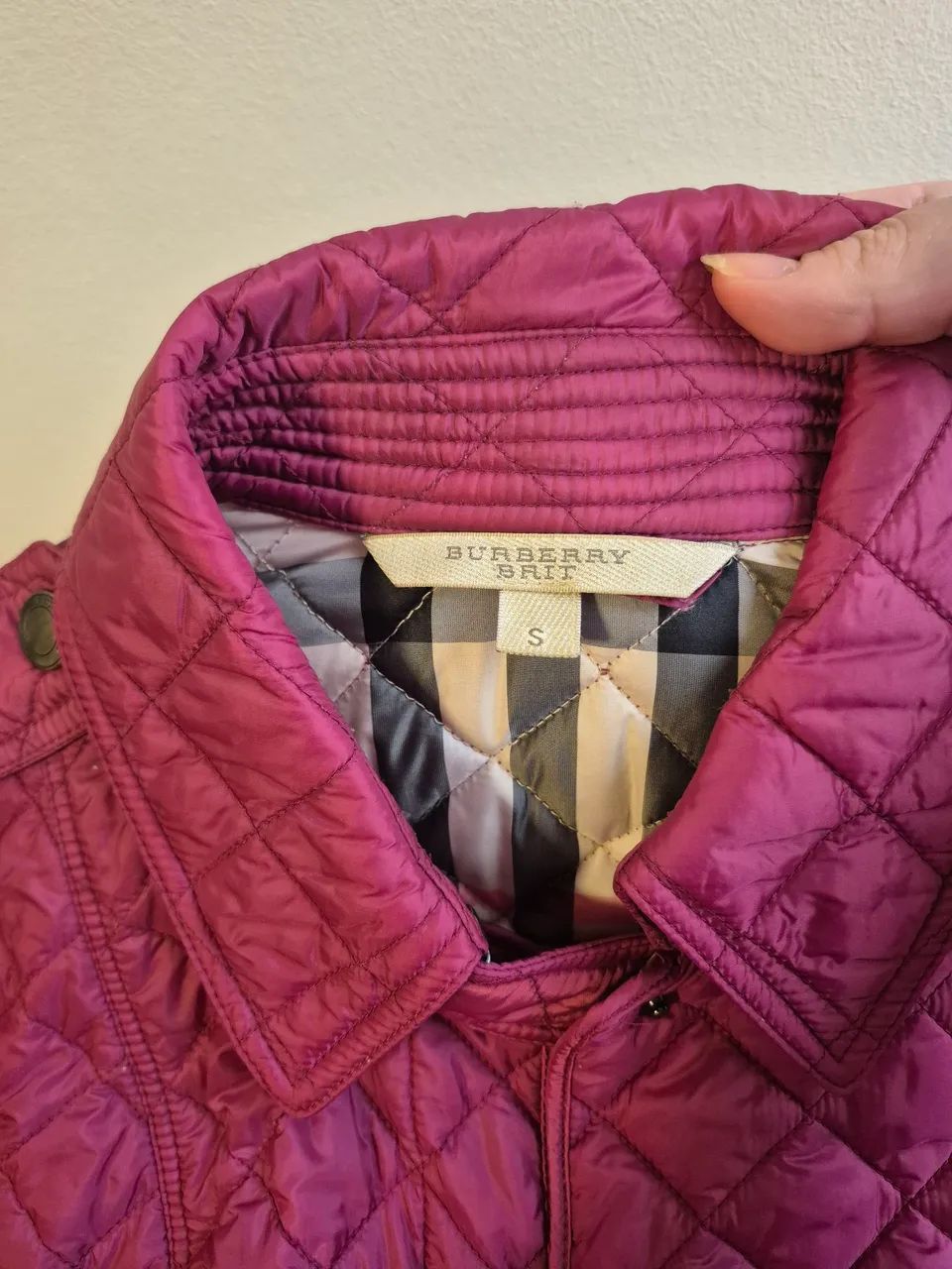 Jaqueta feminina  burberry matelasse - Foto 5