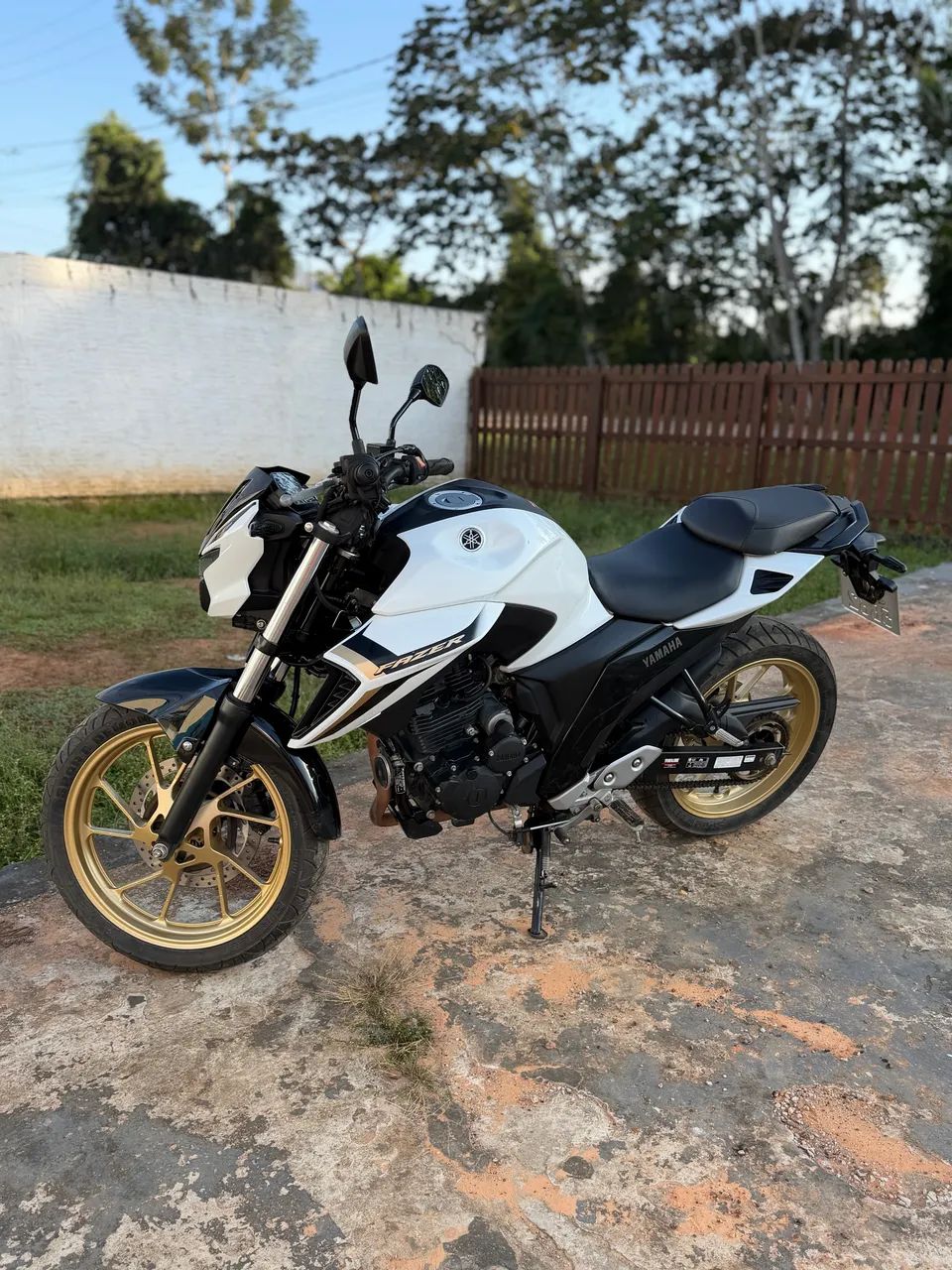 Moto semi nova no ponto de transferir  - Foto 3