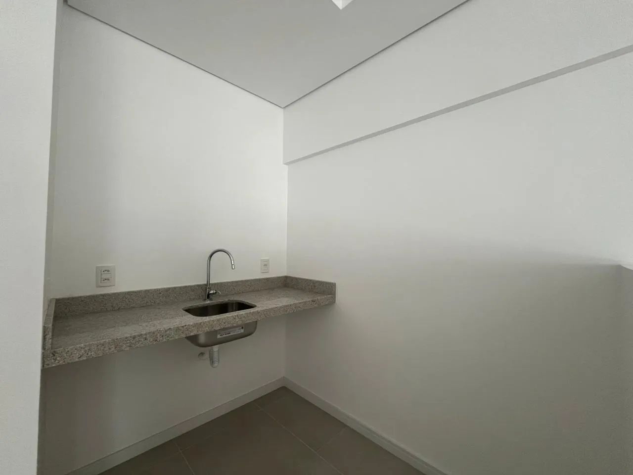 Sala Comercial para locação no Centro de Chapecó - Foto 5