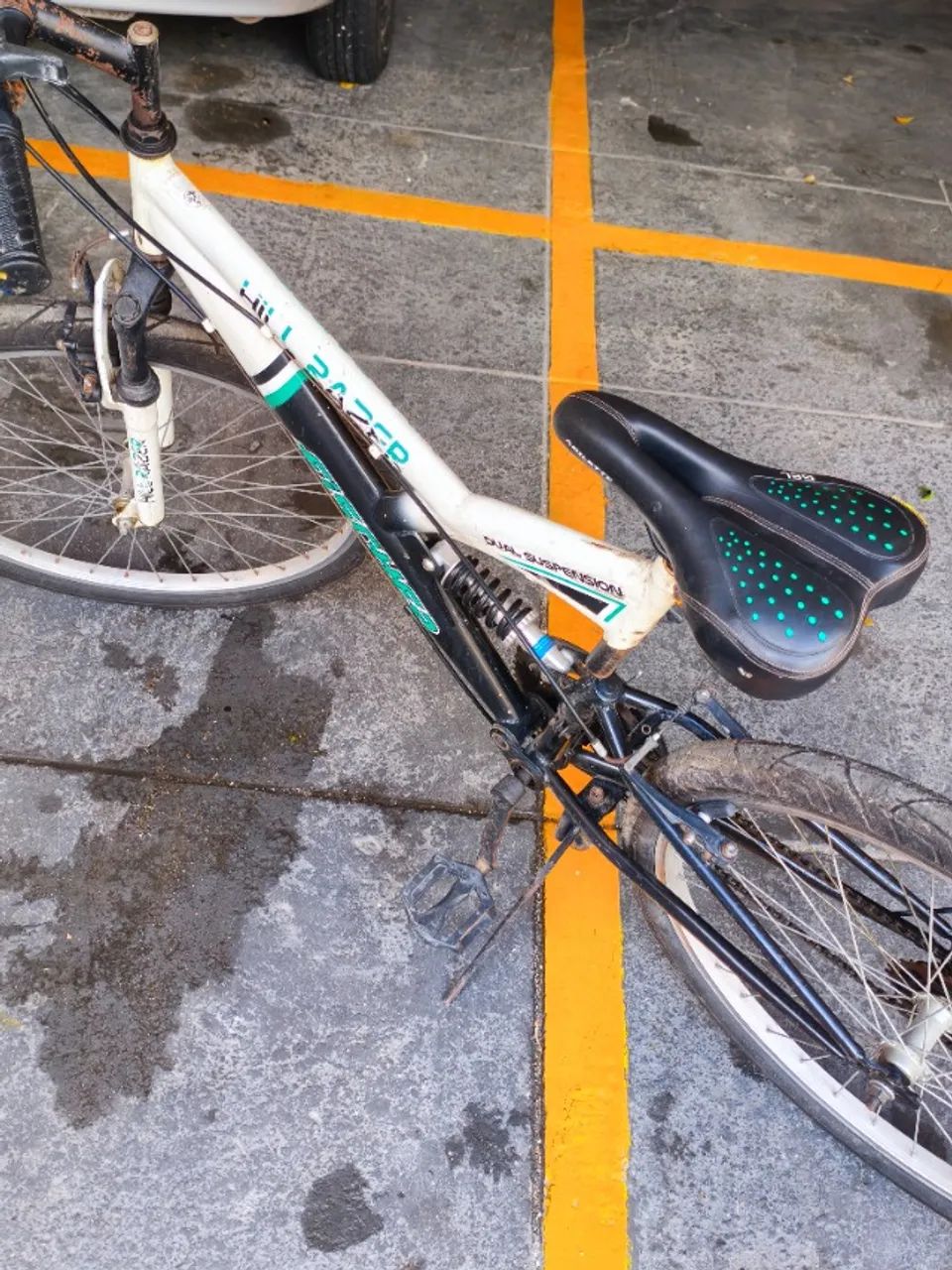 Bicicleta Hill Razer aro 26 usada  - Foto 4
