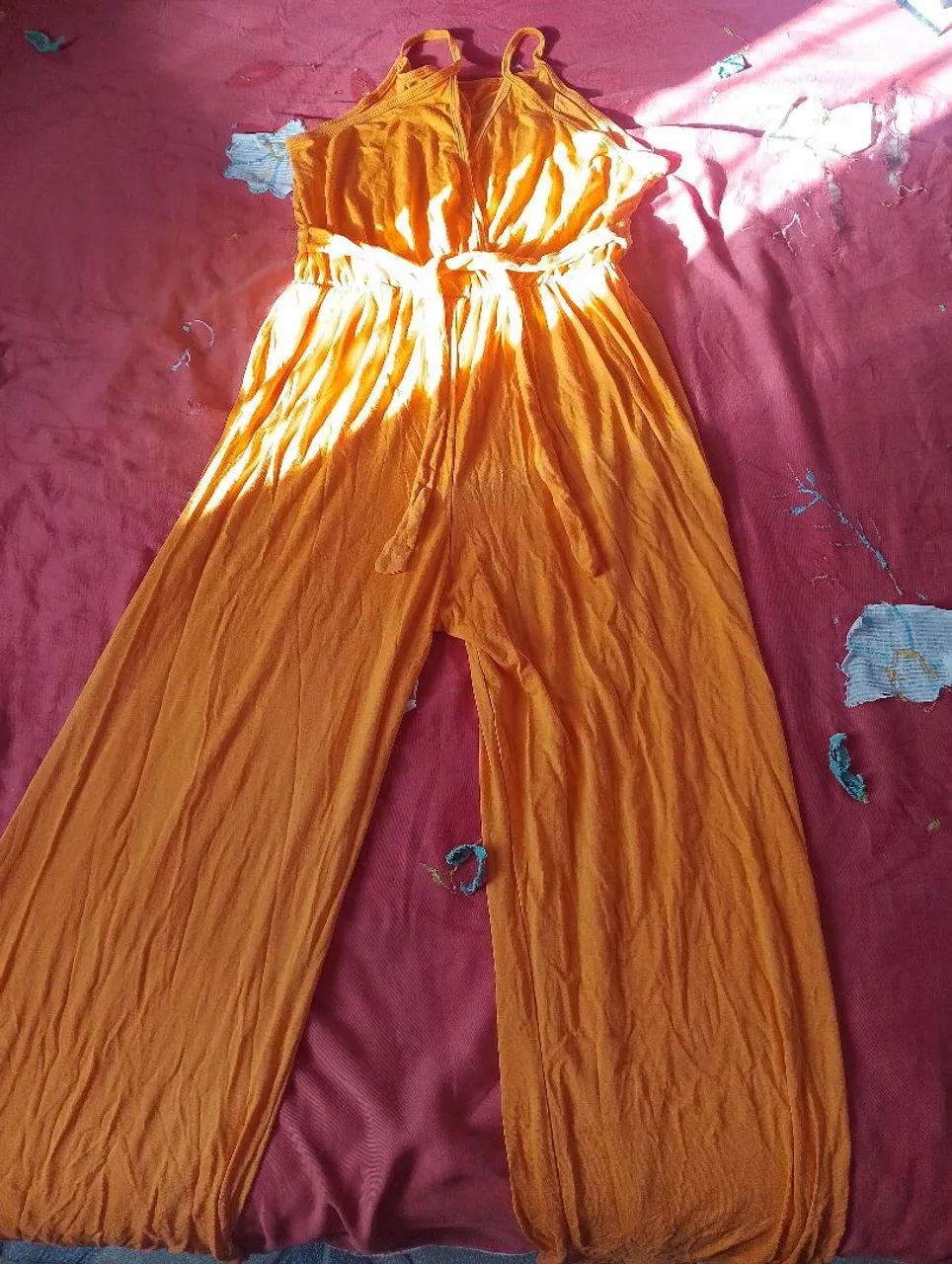 roupas novas e usadas  - Foto 2