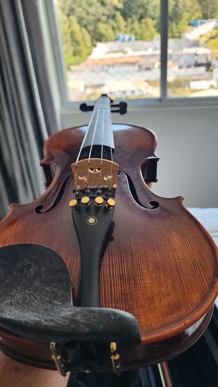 Violino Eagle