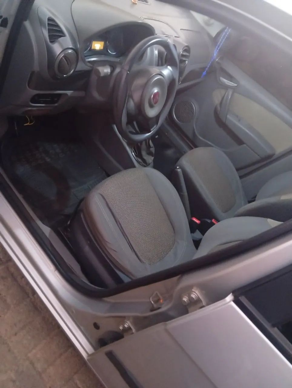 Fiat Palio Essence 1.6 Flex 16V 5P 2013 - Foto 3