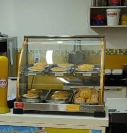 Estufa para salgados 6 bandejas. 