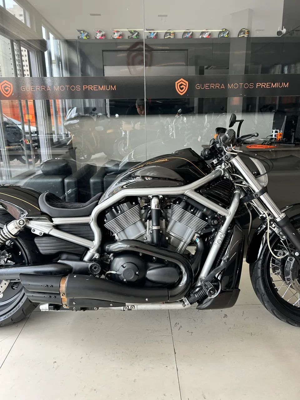 Harley Davidson V-Rod  - Foto 5