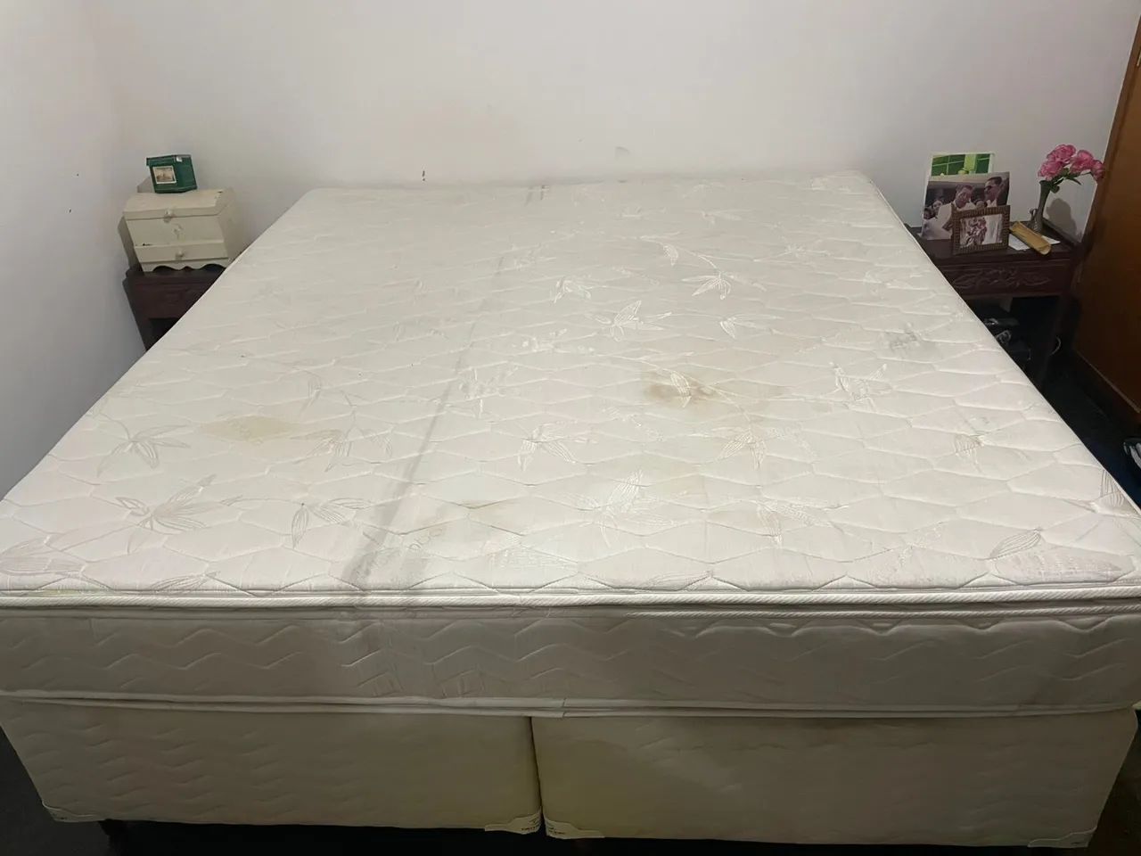 Vendo Cama King + BOX PREMIUM D33