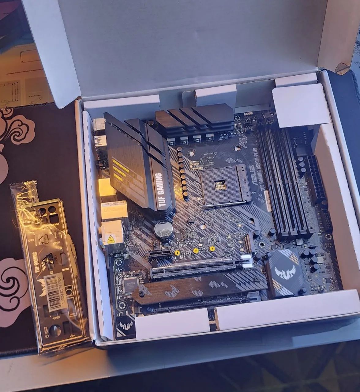 Placa mãe B550m tuf nova
