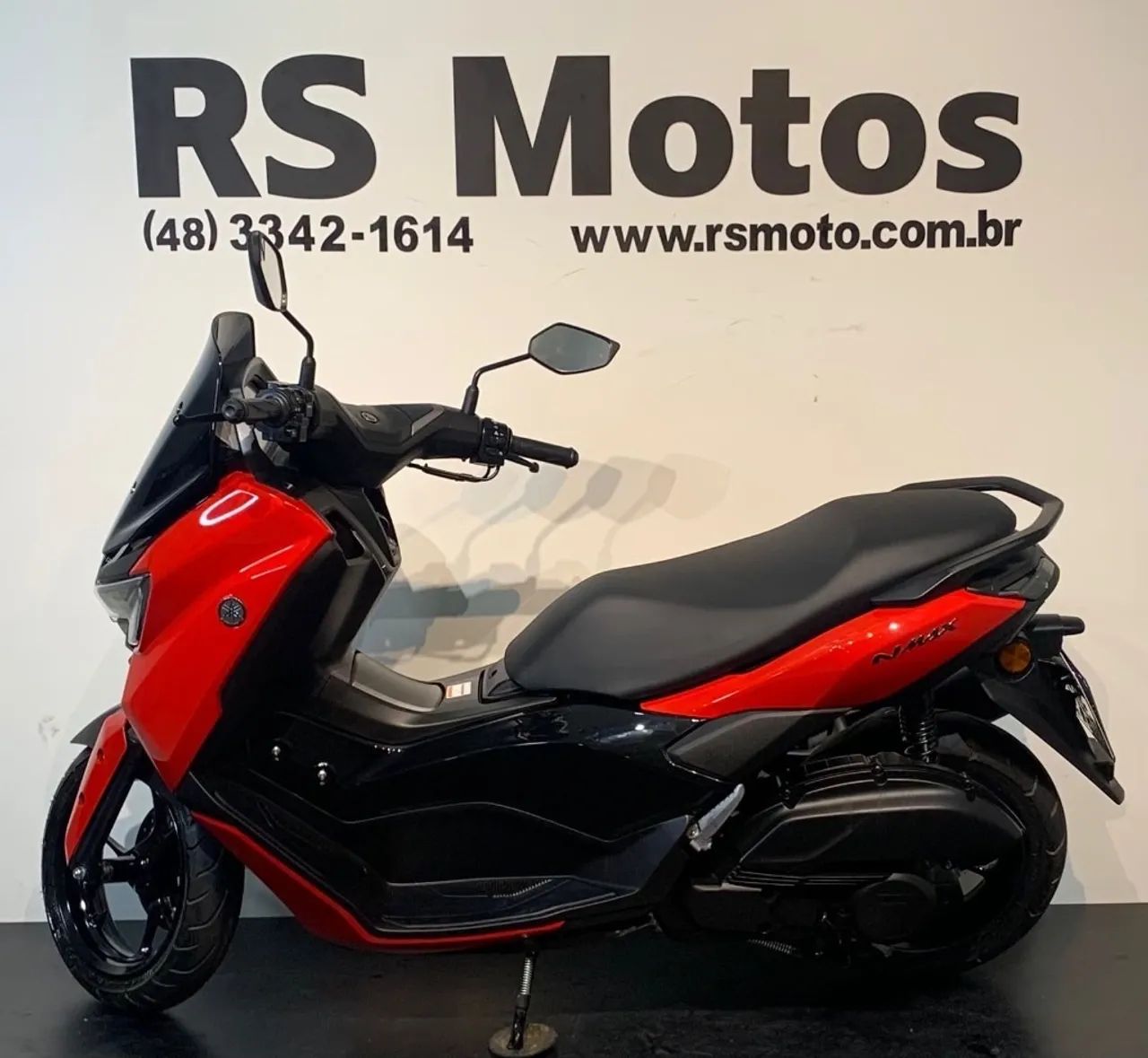 NMAX Connected 160 ABS - Foto 2