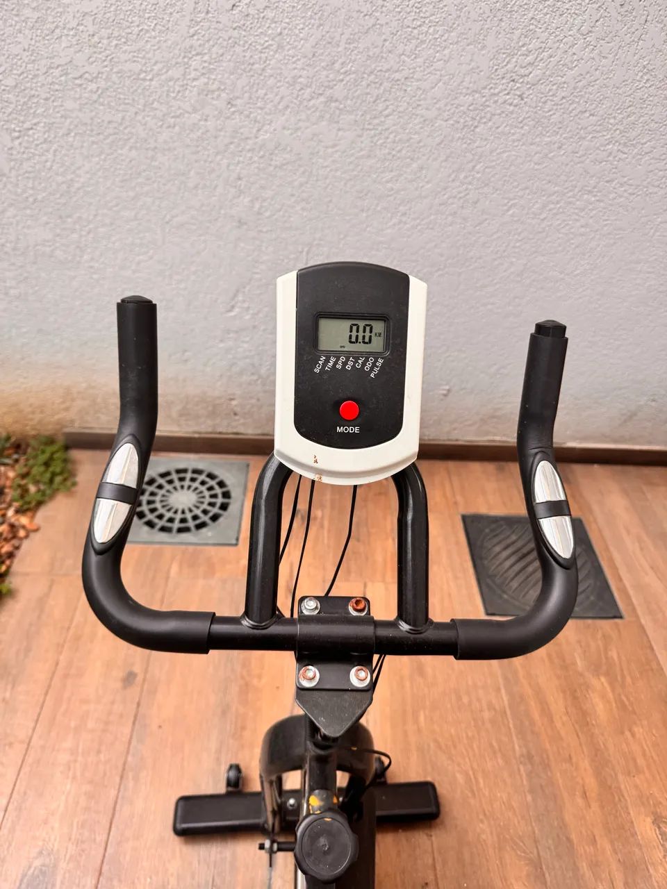 Bicicleta Spinning Uplift com 10 kg de Inércia - Foto 3