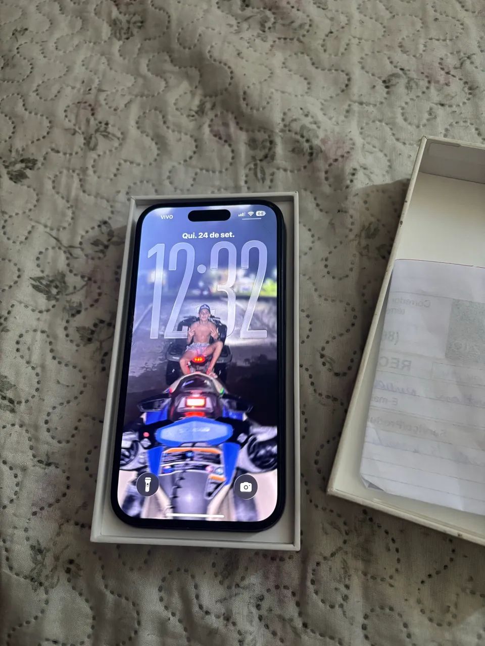 iphone 128gb com caixa e nf - Foto 4