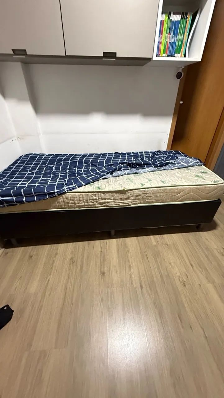 Colchão e cama box solteiro 