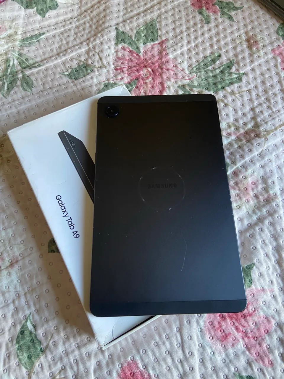 Tablet Samsung A9 semi novo R$: 550- FUNCIONANDO PERFEITAMENTE  - Foto 2