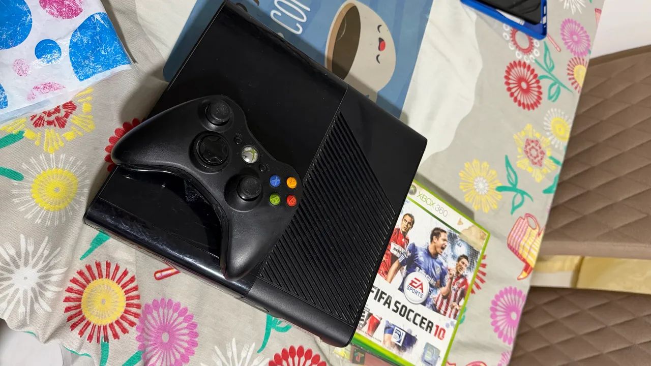 XBOX 360 SLIM 
